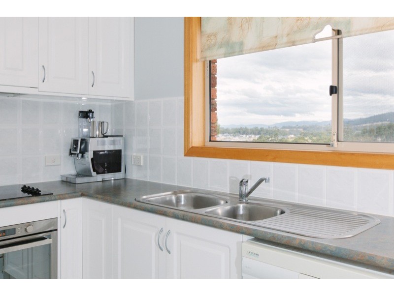 27 Freesia Crescent, Kingston TAS 7050