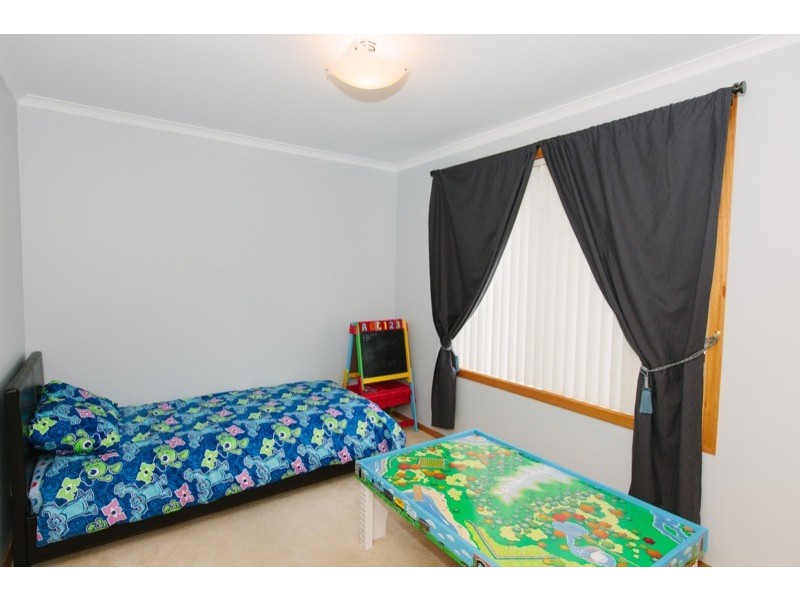 27 Freesia Crescent, Kingston TAS 7050