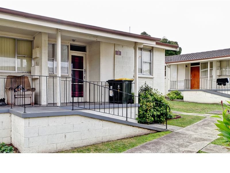 9/50 Burtonia Street, Rokeby TAS 7019