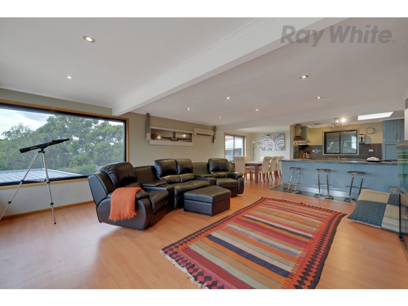 27 Diamond Drive, Blackmans Bay TAS 7052