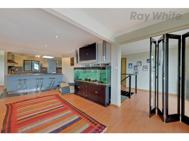 27 Diamond Drive, Blackmans Bay TAS 7052