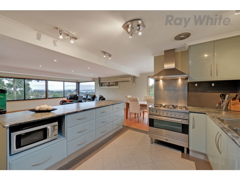 27 Diamond Drive, Blackmans Bay TAS 7052