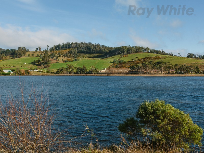 45 Esplanade Road, Cygnet TAS 7112