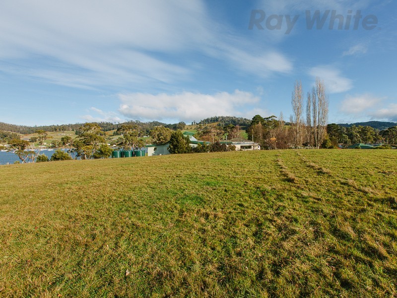 45 Esplanade Road, Cygnet TAS 7112