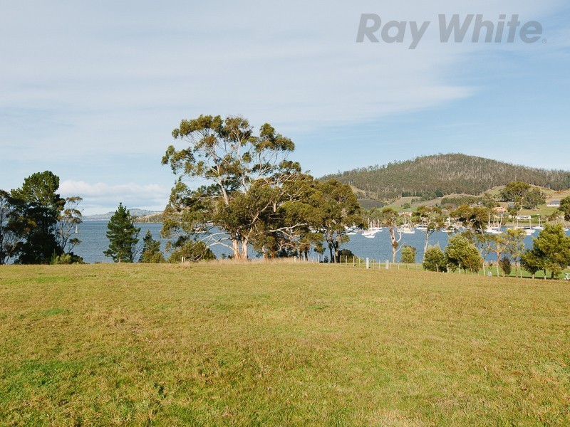 45 Esplanade Road, Cygnet TAS 7112