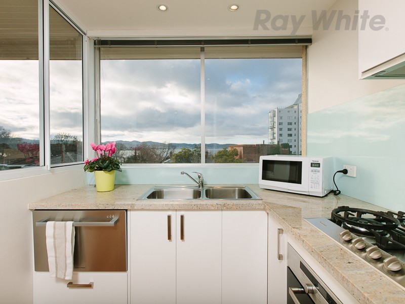 12/15 Battery Square, Battery Point TAS 7004