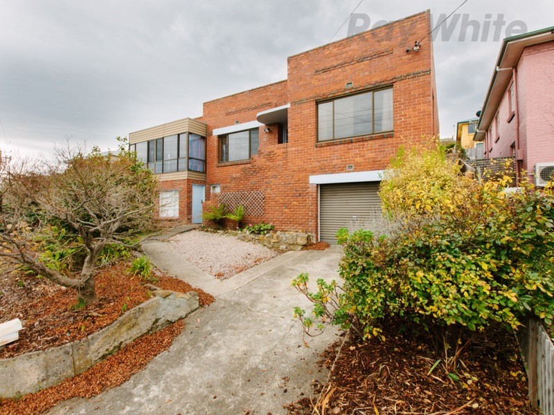 29 Corinna Road, Lindisfarne TAS 7015