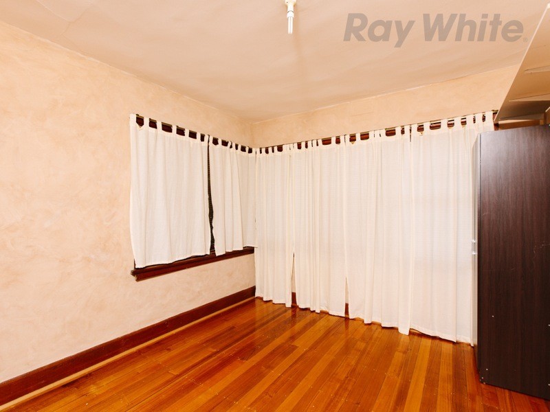 29 Corinna Road, Lindisfarne TAS 7015