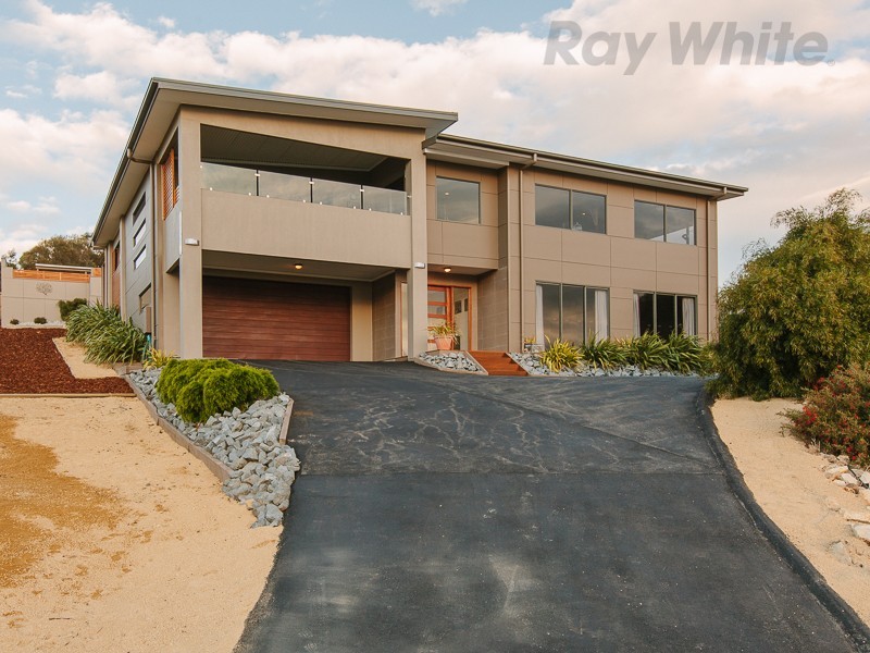 740 Oceana Drive, Tranmere TAS 7018
