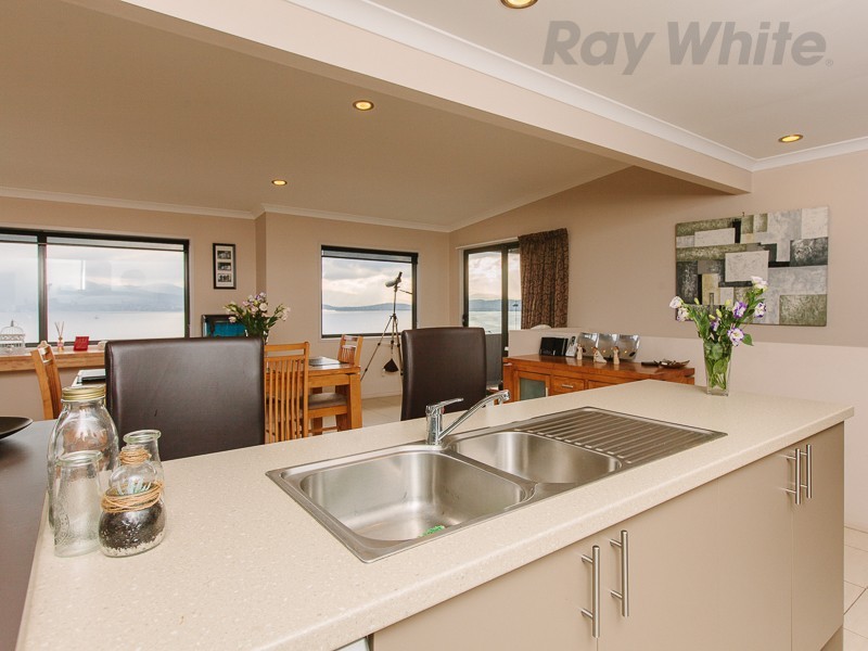 740 Oceana Drive, Tranmere TAS 7018