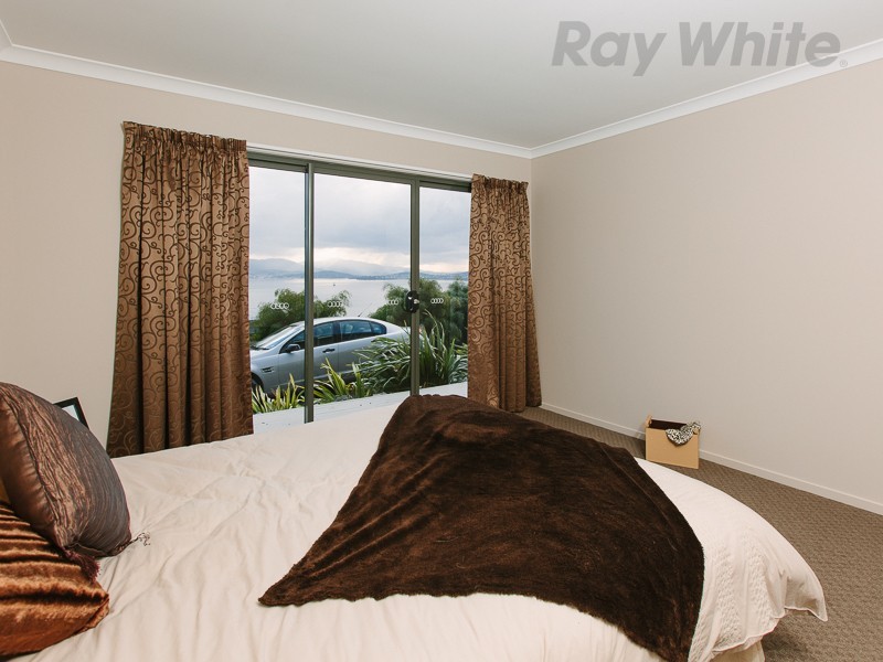 740 Oceana Drive, Tranmere TAS 7018
