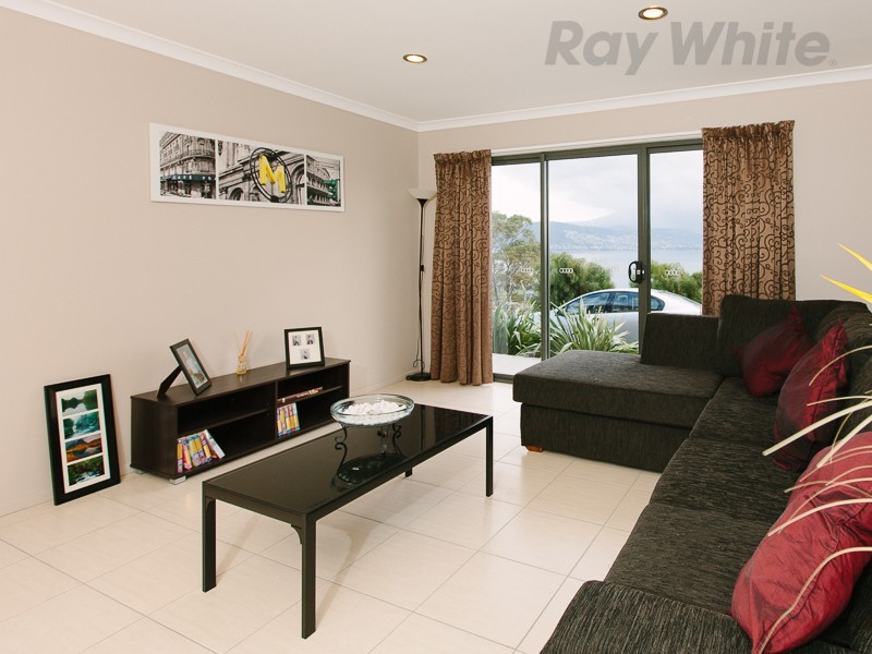 740 Oceana Drive, Tranmere TAS 7018