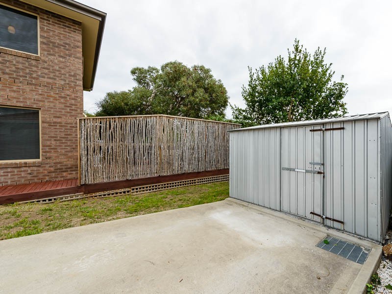 2/6 Dampier Street, Warrane TAS 7018