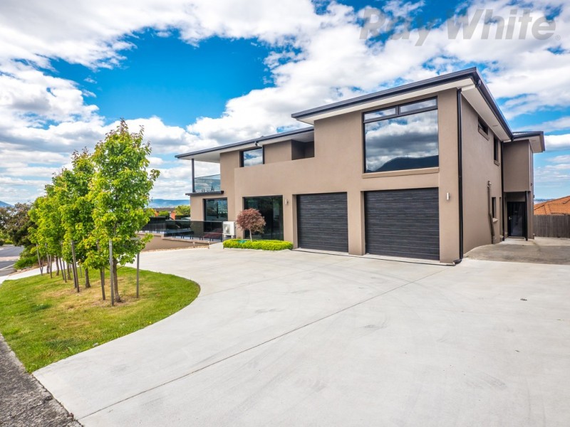 70 Lipscombe Avenue, Sandy Bay TAS 7005