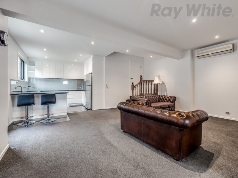 70 Lipscombe Avenue, Sandy Bay TAS 7005