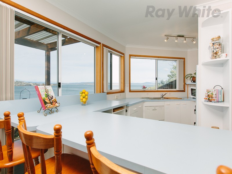 29 Carlton Bluff Road, Primrose Sands TAS 7173