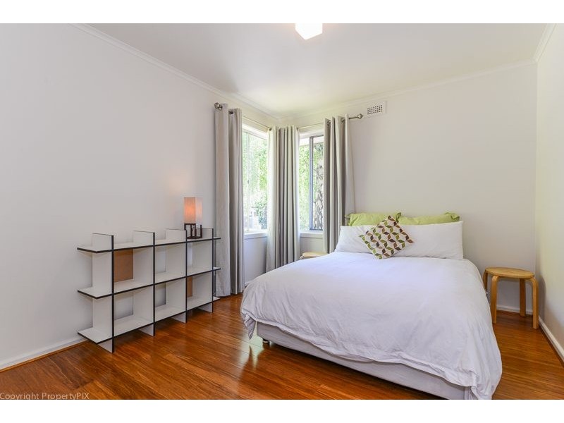 10 Lauramont Avenue, Sandy Bay TAS 7005