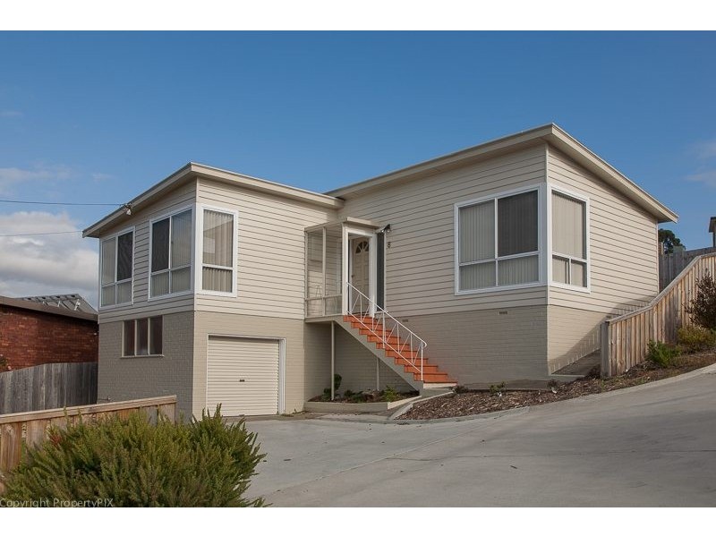 6 Chestnut Avenue, Lutana TAS 7009