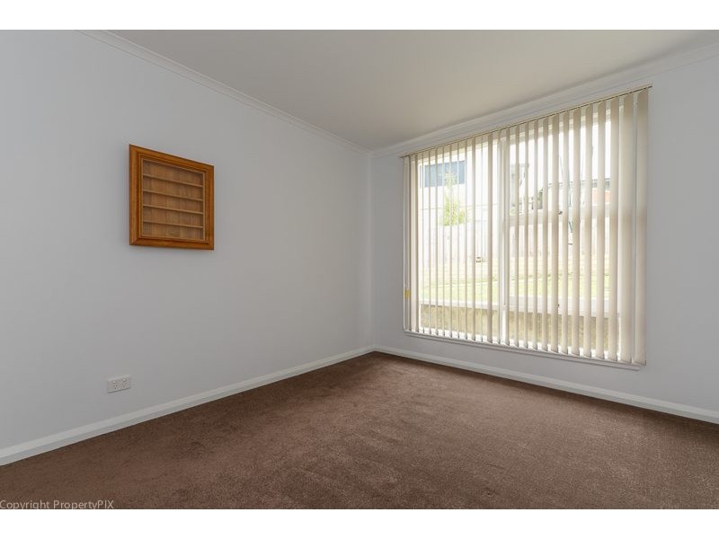 6 Chestnut Avenue, Lutana TAS 7009