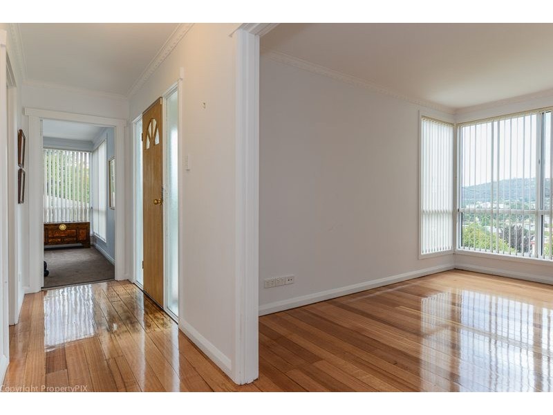 6 Chestnut Avenue, Lutana TAS 7009