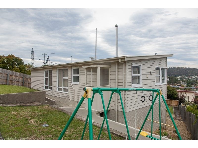 6 Chestnut Avenue, Lutana TAS 7009