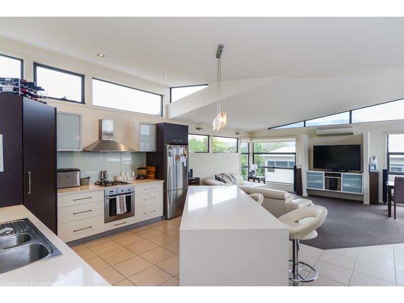 1/351 Carella Street, Tranmere TAS 7018