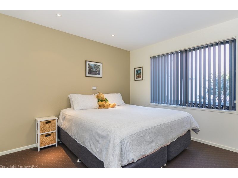 35 Arlunya Street, Tranmere TAS 7018