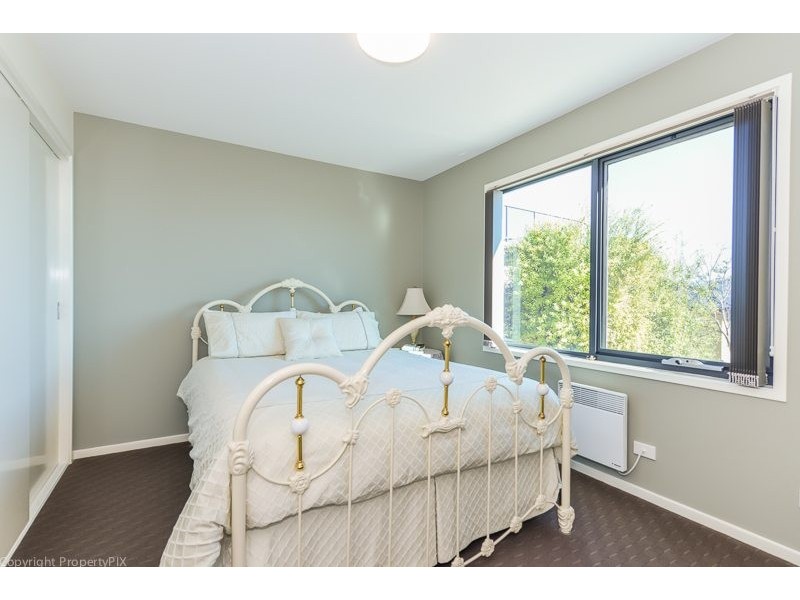 35 Arlunya Street, Tranmere TAS 7018