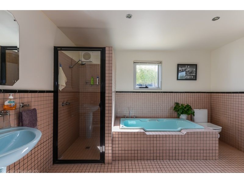 32 Bramble Street, Ridgeway TAS 7054