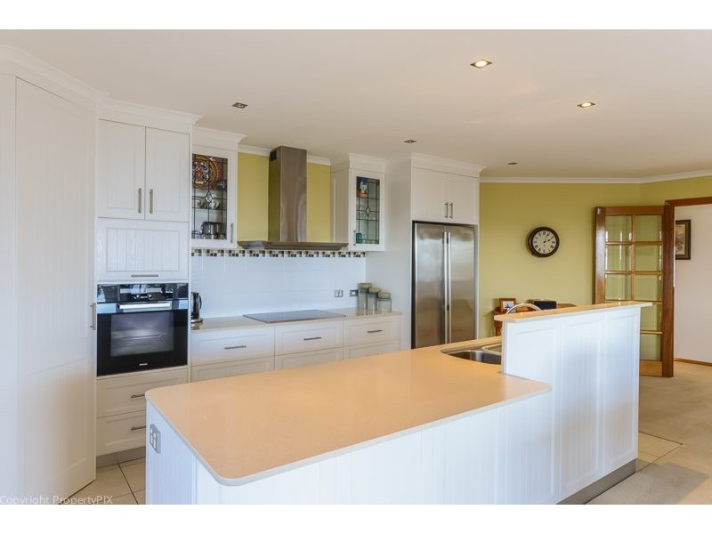 305 Carella Street, Tranmere TAS 7018