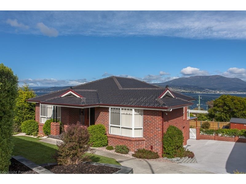 305 Carella Street, Tranmere TAS 7018