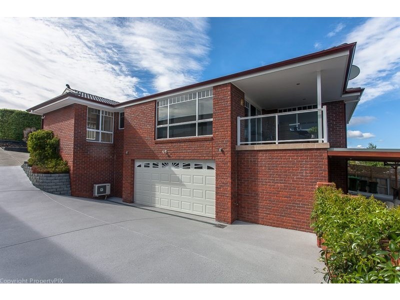 305 Carella Street, Tranmere TAS 7018