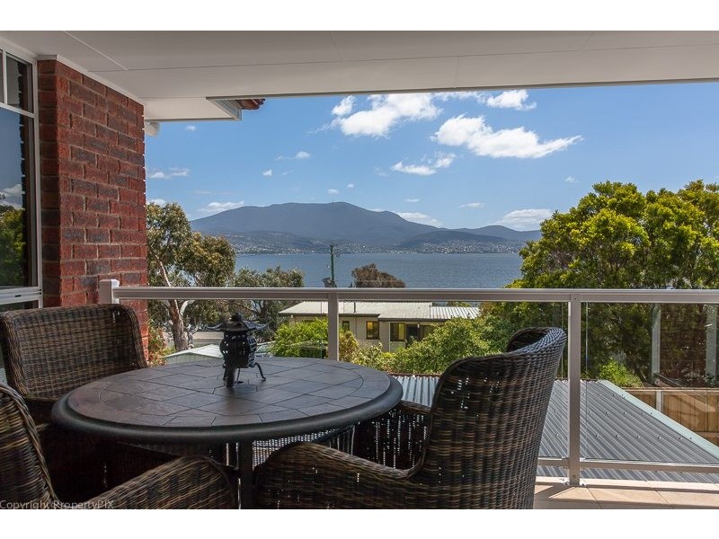 305 Carella Street, Tranmere TAS 7018