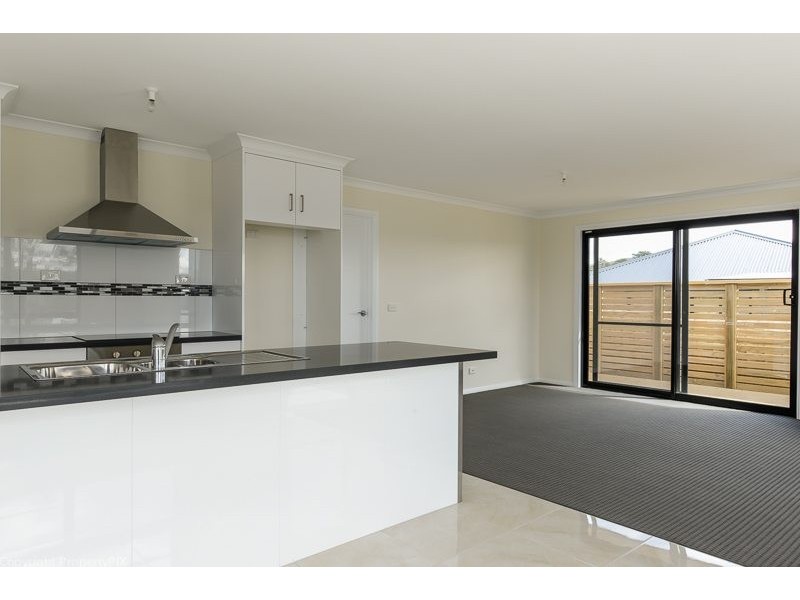 46 Esplanade, Midway Point TAS 7171