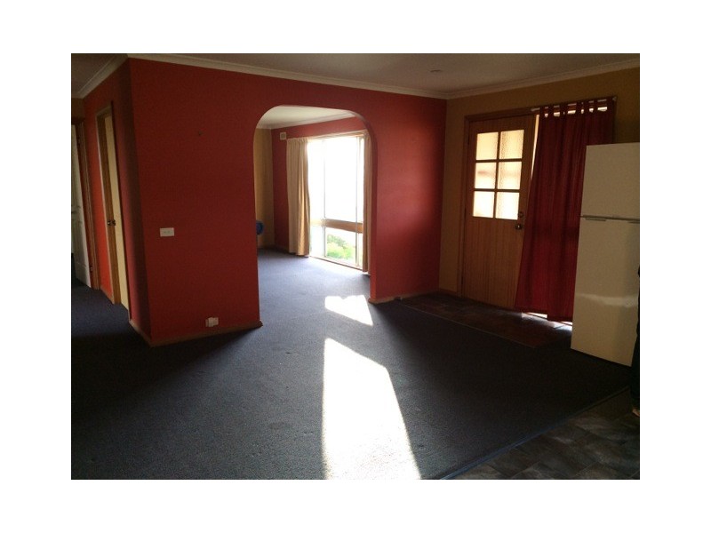 25 Duntroon Drive, Rokeby TAS 7019