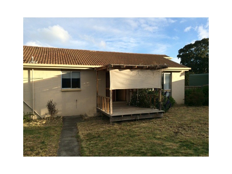 25 Duntroon Drive, Rokeby TAS 7019