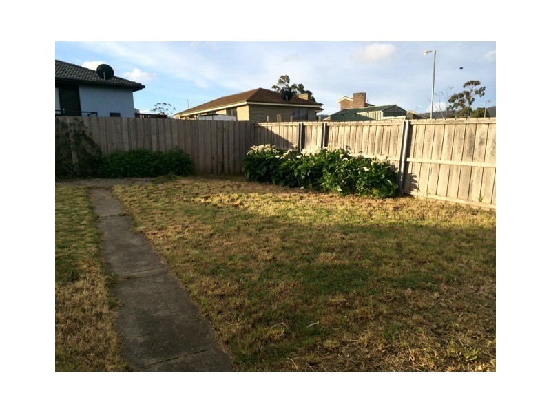 25 Duntroon Drive, Rokeby TAS 7019
