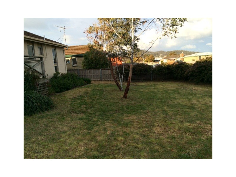 25 Duntroon Drive, Rokeby TAS 7019