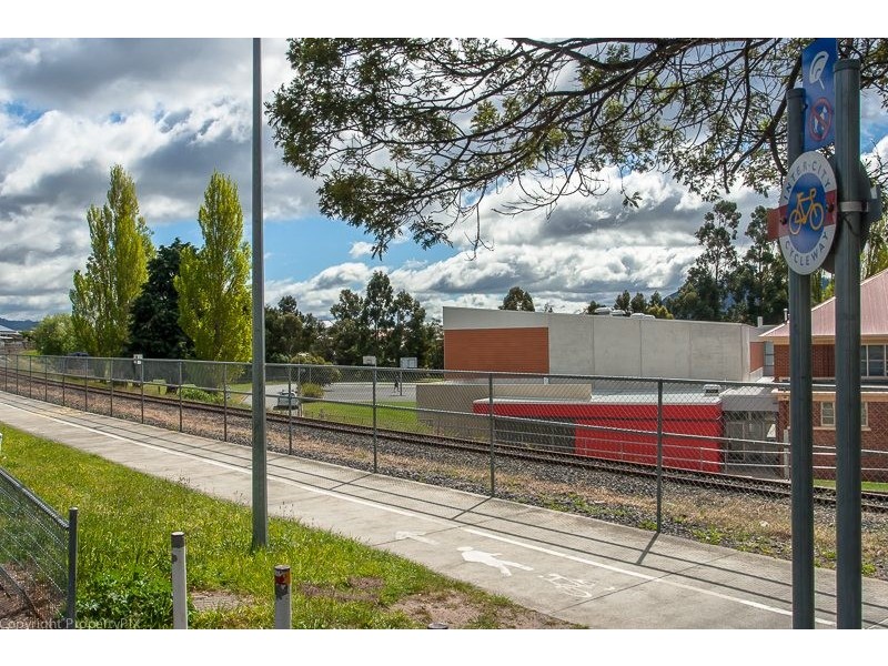 4/19 Mercer Street, New Town TAS 7008