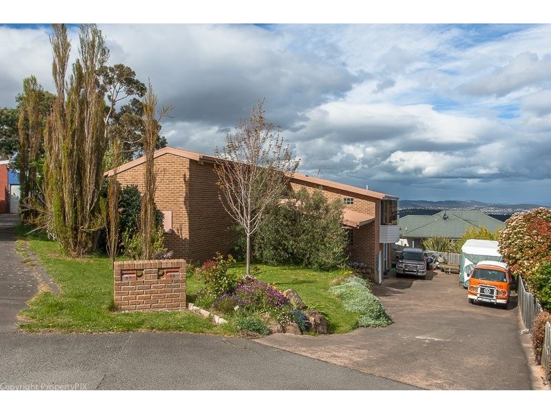 55 Girrabong Road, Lenah Valley TAS 7008