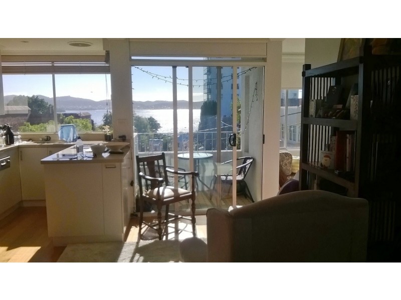 21/13 Battery Square, Battery Point TAS 7004