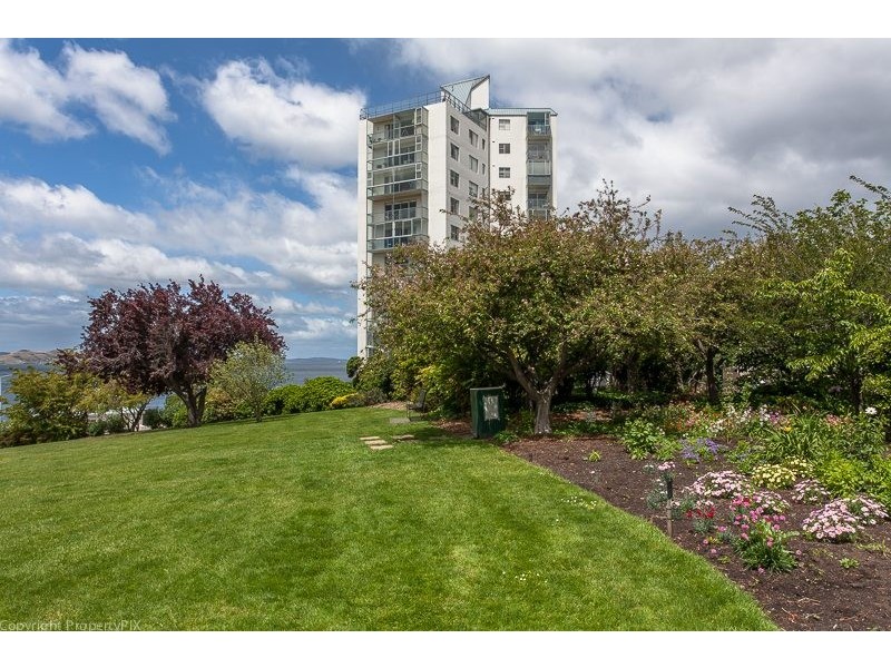 21/13 Battery Square, Battery Point TAS 7004