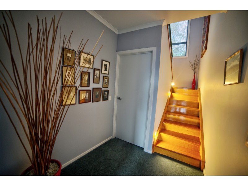 25 Skyline Drive, Howrah TAS 7018