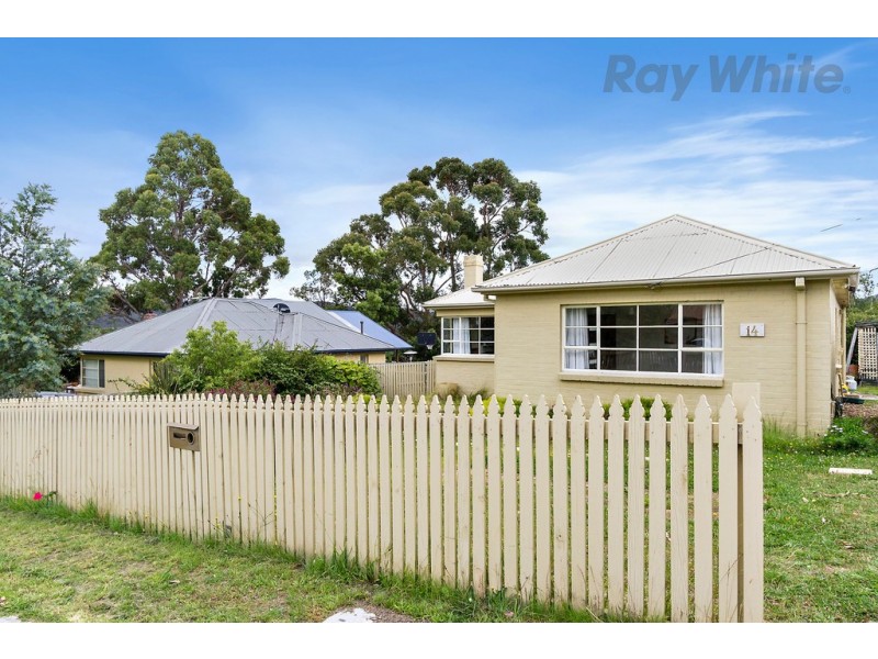 14 Lewan Avenue, Kingston TAS 7050