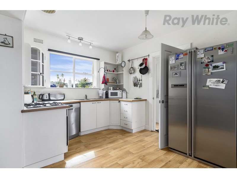 14 Lewan Avenue, Kingston TAS 7050