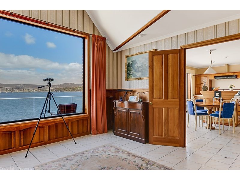 4 Koluri Court, Lindisfarne TAS 7015