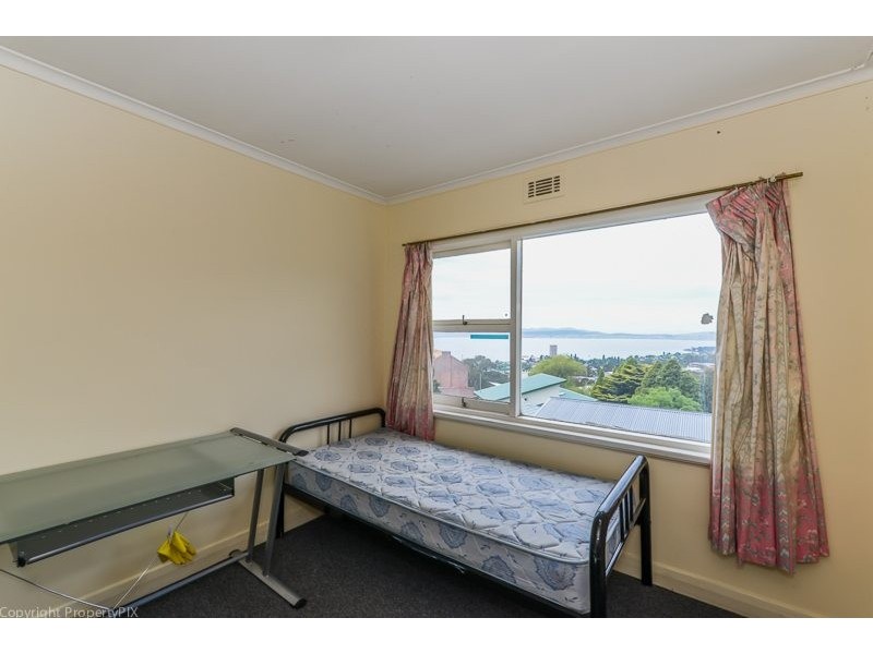 26 Richardson Avenue, Dynnyrne TAS 7005