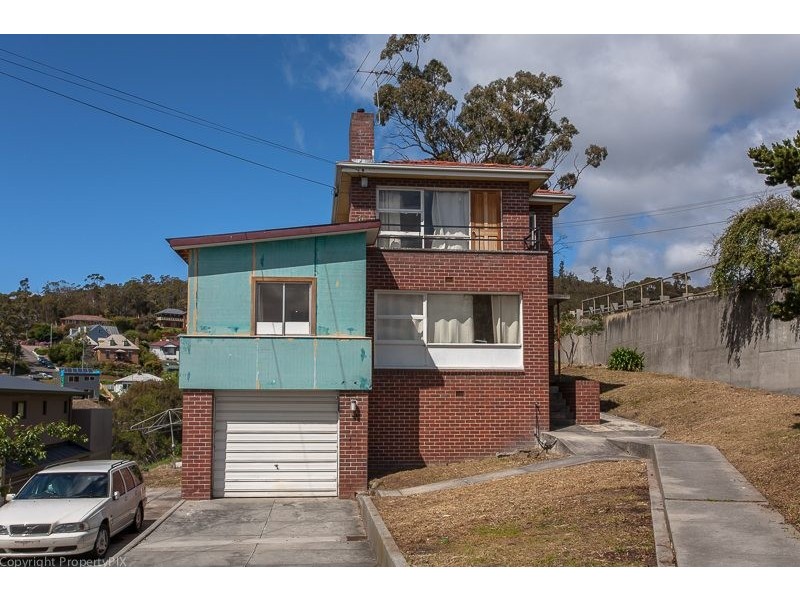 26 Richardson Avenue, Dynnyrne TAS 7005