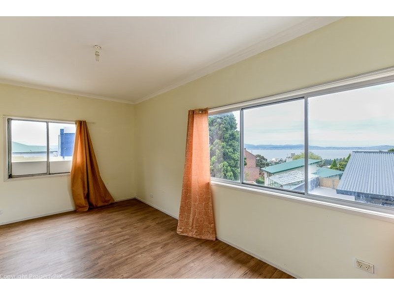 26 Richardson Avenue, Dynnyrne TAS 7005