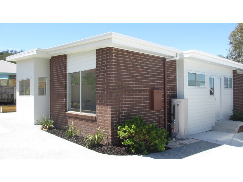 2/16 Dossiter Street, Bellerive TAS 7018